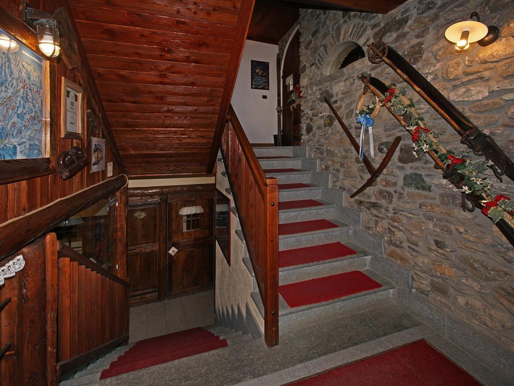 Chalet Chez Nous Oulx Buitenkant foto